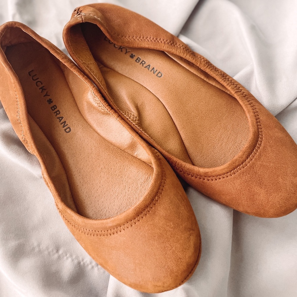Brown Lucky Flats